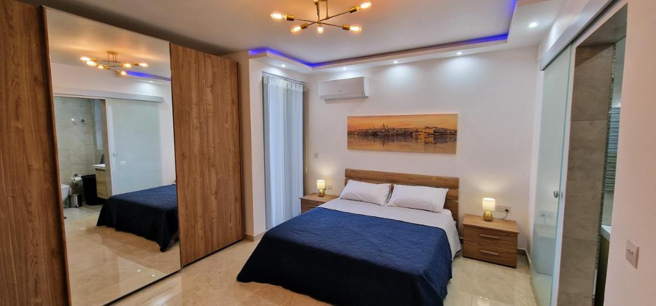 Valley View Apartment *